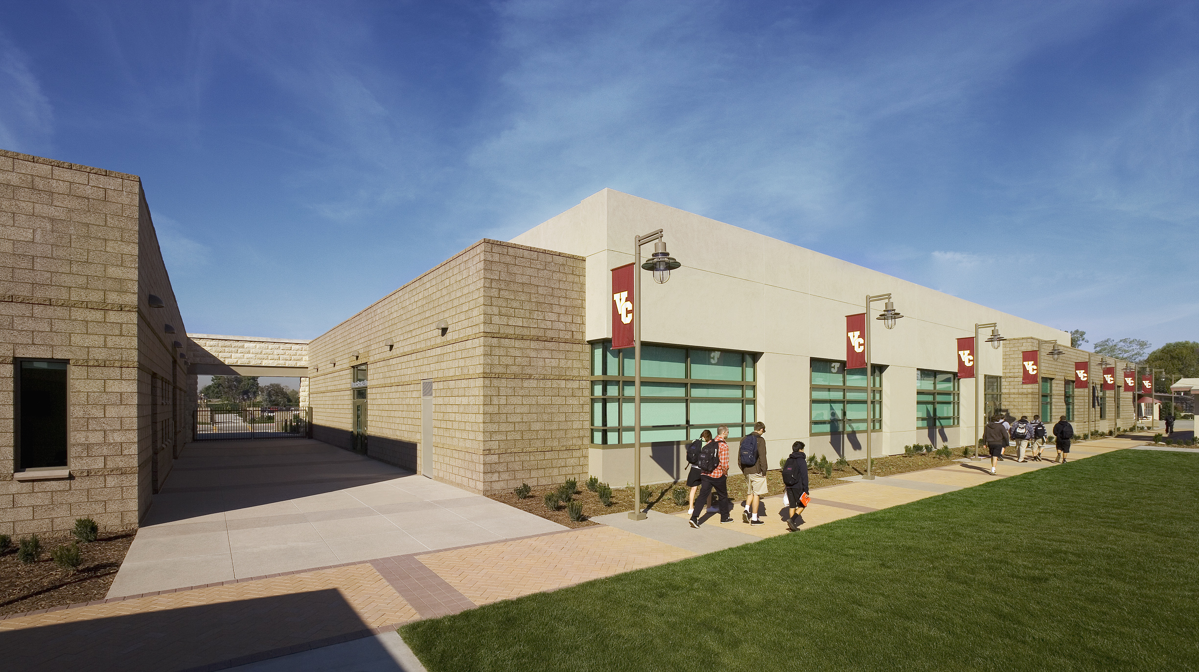 VALLEY CHRISTIAN HIGH SCHOOL